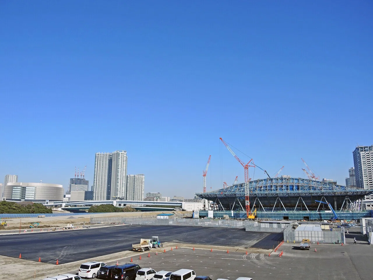 有明テニスの森駅から有明体操競技場（江東区）-2-18.12_edited-1