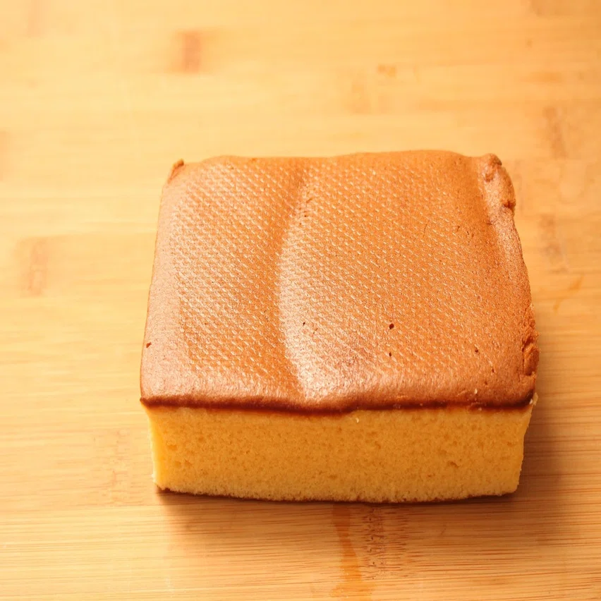 カステラの六面焼き｜樋口直哉(TravelingFoodLab.)
