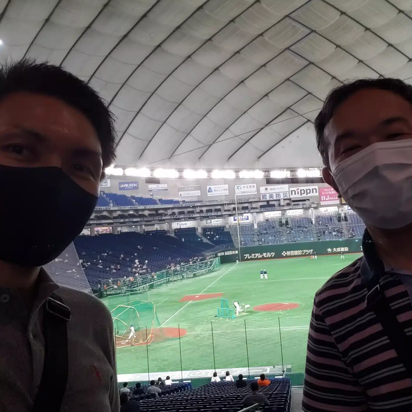野球好き&犬好きの公認会計士けんちゃん×SEたっちゃん