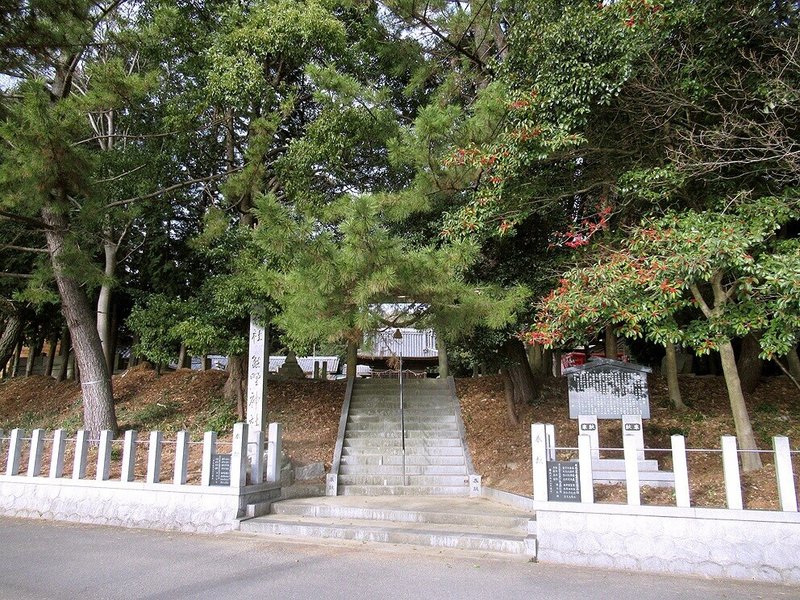2藤井町　熊野神社社頭