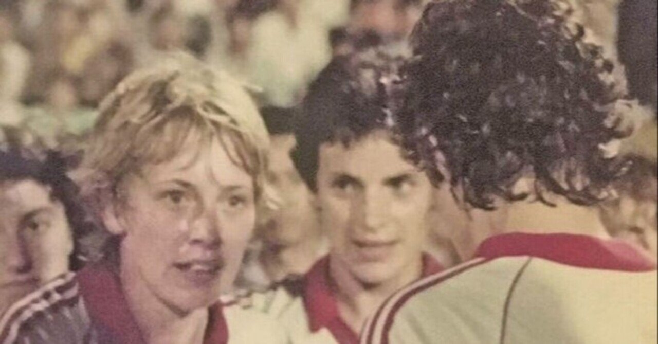 ワールドカップ優勝国の夜明け前 壁を壊せ ドイツ女子サッカー 台北の奇跡 Kame Yumiko Note ワールドカップ優勝国の夜明け前 壁を壊せ ドイツ女子サッカー 台北の奇跡 Kame Yumiko Note