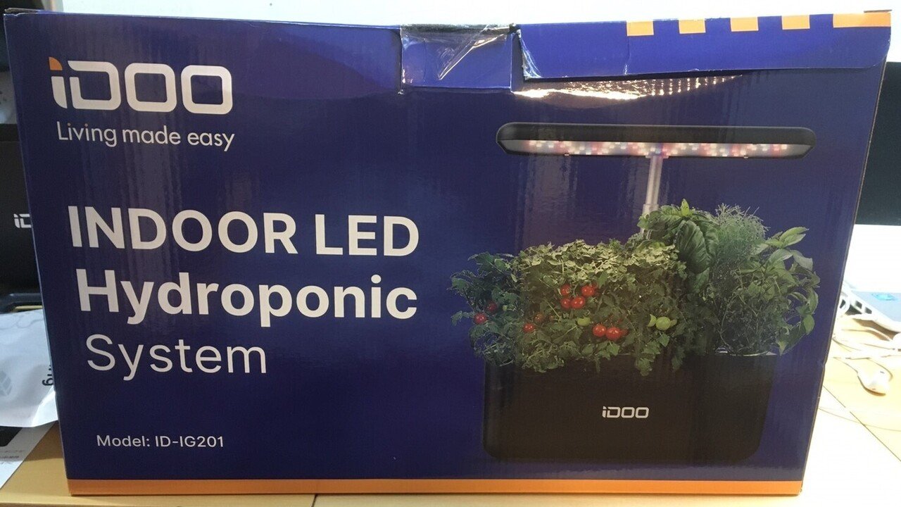 室内でもハーブを育ててみます ハーブおじさん Note 室内でもハーブを育ててみます ハーブおじさん Note