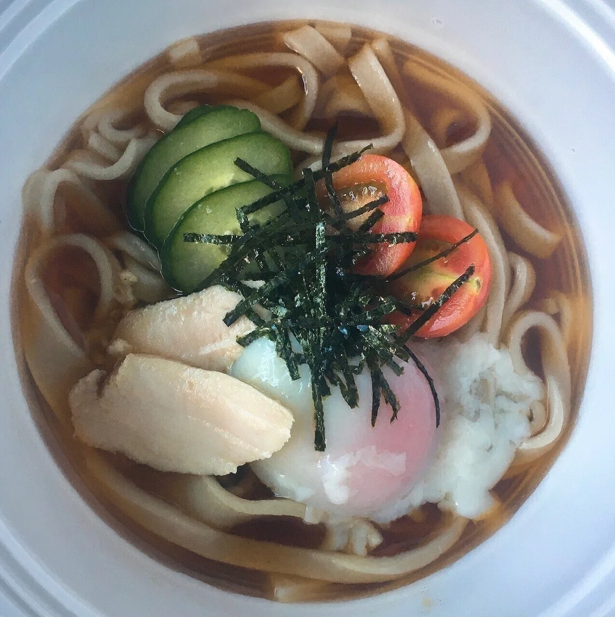 冷やし温玉手打ちうどん