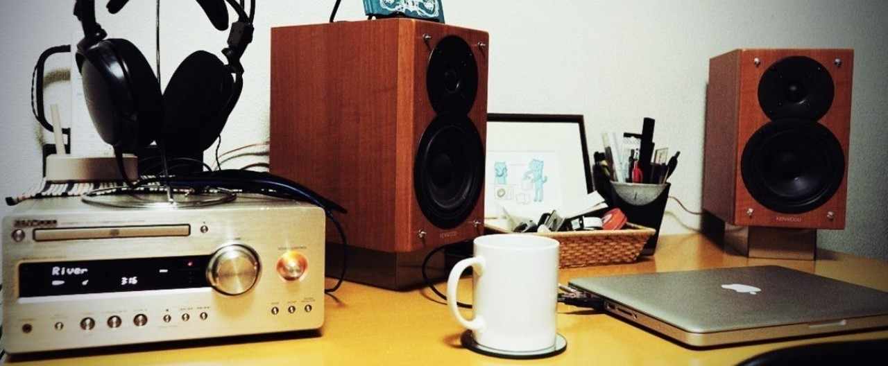 そっと 確かに 響かせる 02 スピーカー 持ってますか 雨と休日 Note