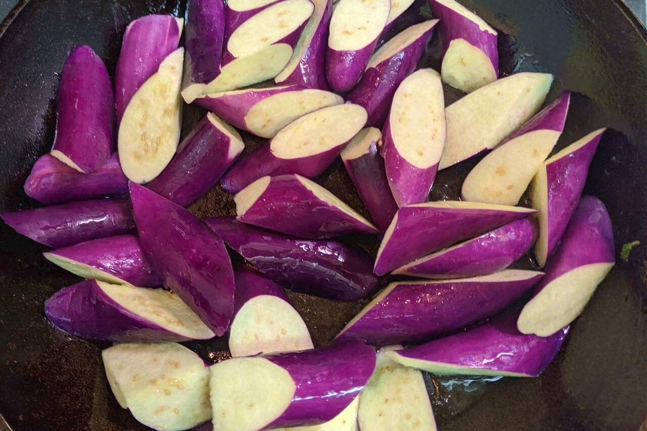 旬の野菜 ｜ へびなす｜庭乃桃 にわの・もも ｜ 料理・食文化研究家