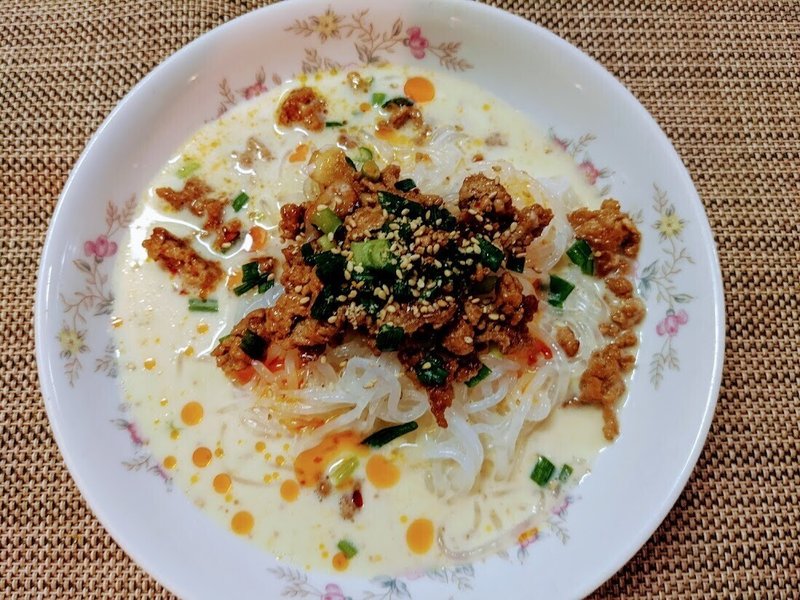 低糖質冷し坦々麺 と 冷しトマト坦々麺 を作ってみた 超簡単レシピ 青空ぷらす Note 低糖質冷し坦々麺 と 冷しトマト坦々麺 を作ってみた 超簡単レシピ 青空ぷらす Note