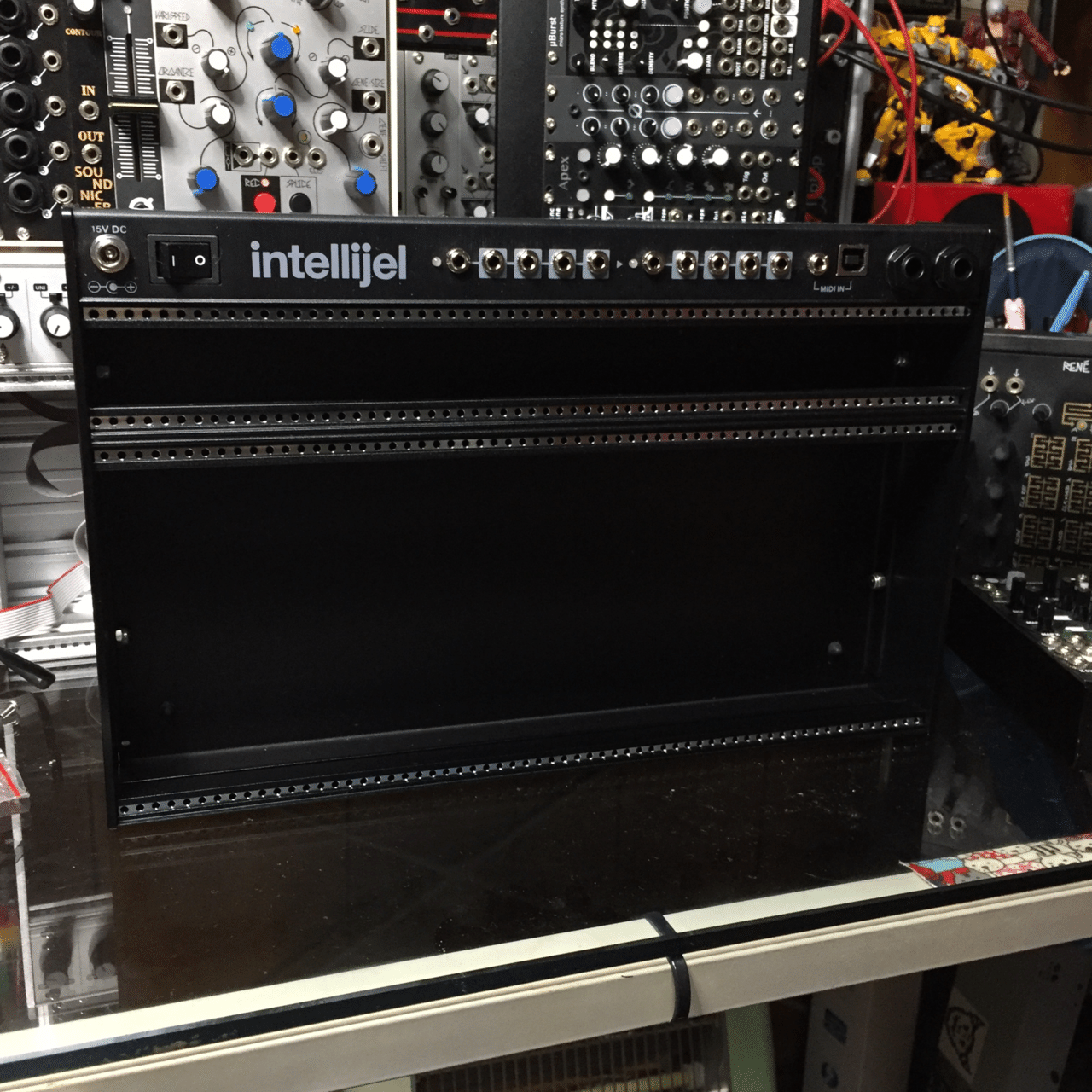 The 8HP USB Type-C 世界最小 モジュラーシンセサイザーケース The 8HP USB Type-C 世界最小 モジュラーシンセサイザーケース