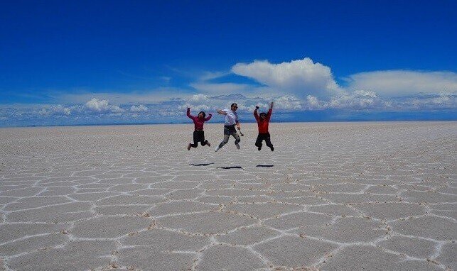 ウユニ塩湖写真