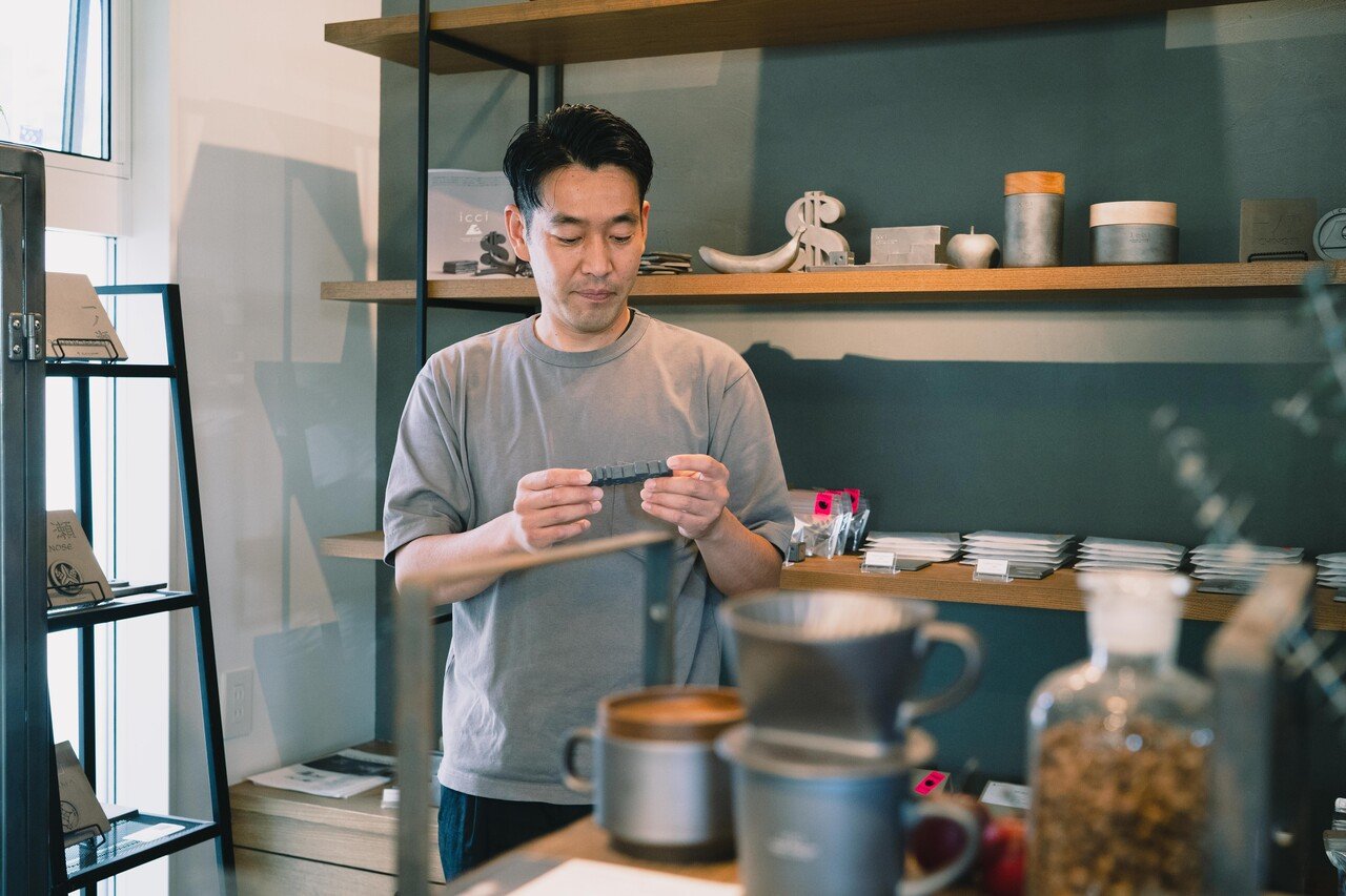 瓦に魅せられた画家の作品③