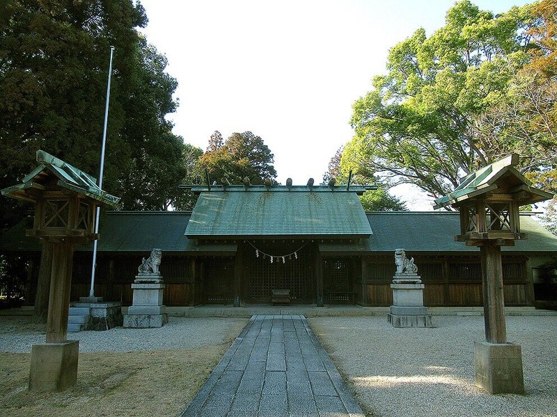 6明治川神社神門