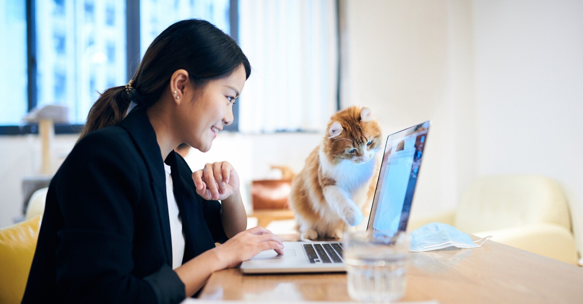 トランポリン On Air サインなどユニークなものまで 今 改めて テレワーク生活で役立ったモノ を聞いてみました Qumzine By Filament Inc トランポリン On Air サインなどユニークなものまで 今 改めて テレワーク生活で役立ったモノ を聞いてみました Qumzine By Filament Inc