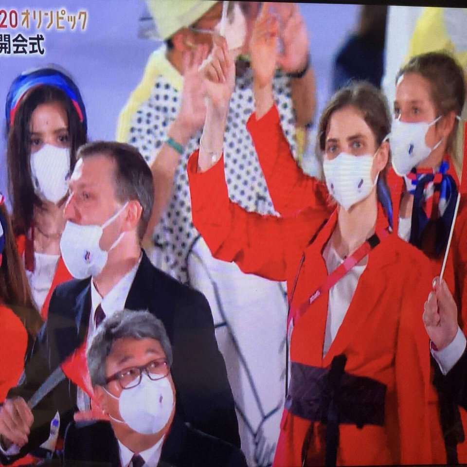 オリンピックの各国衣装レビューと 見えてくること 神崎裕介 ひろゆき 日本一ファッションを言語化するスタイリスト Note