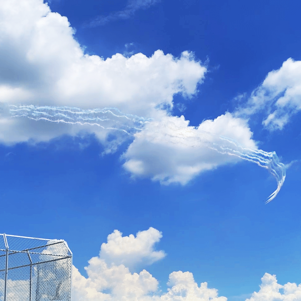 夏の雲 フォト] 夏の雲（1）～何に見える？ アンパンチ！ネコパンチ！どすこい