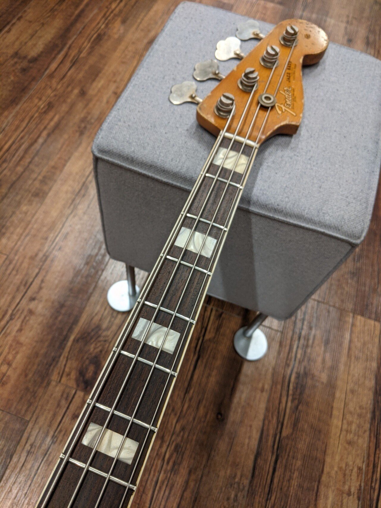 Fender Custom Shop MBS 1966 Jazz Bass Heavy Relic by Vincent Van