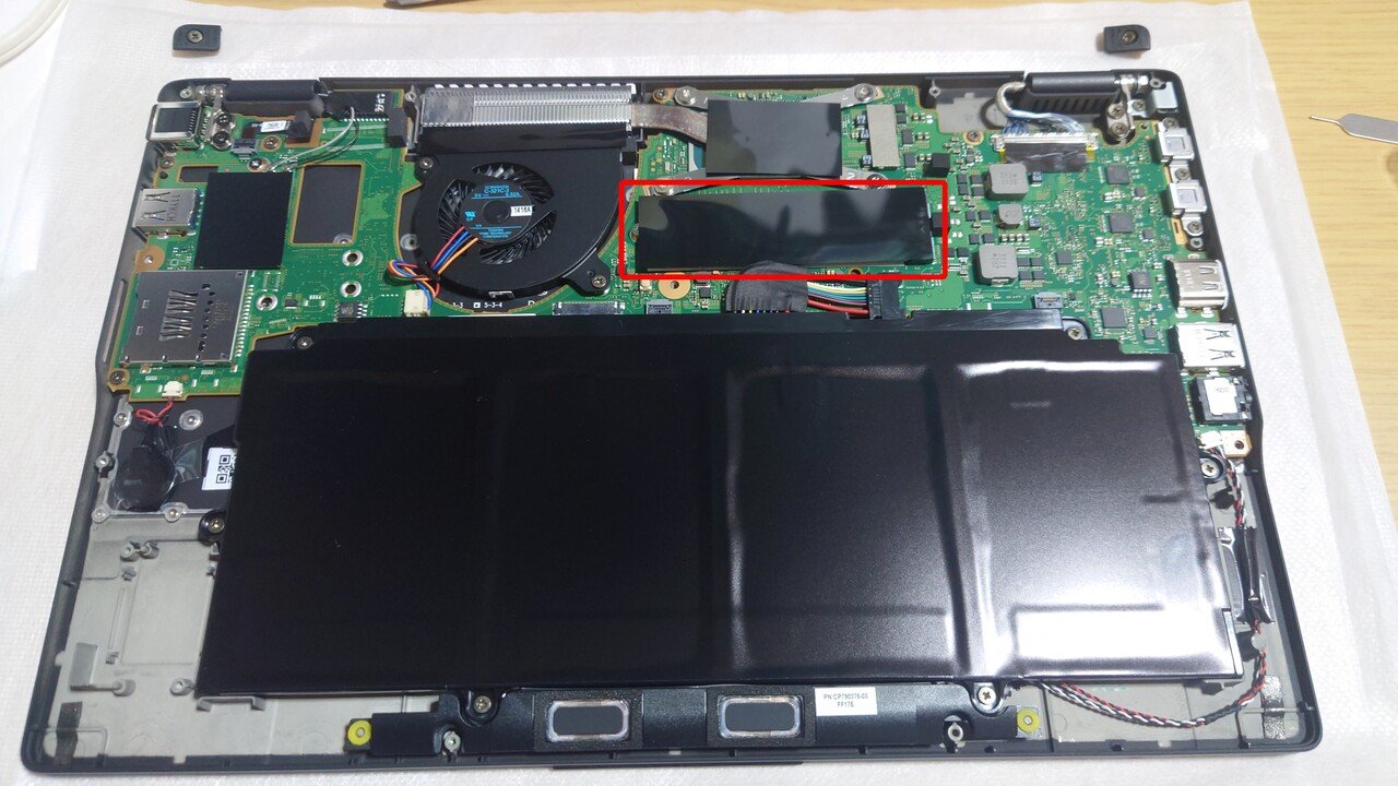 LIFEBOOK WU2/E3を購入!②分解&SSD換装｜せんべい