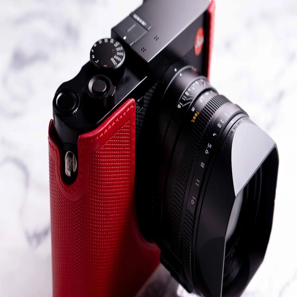 LEICA Q2プロテクター付けてみました｜旅するフォトグラファーseed of 