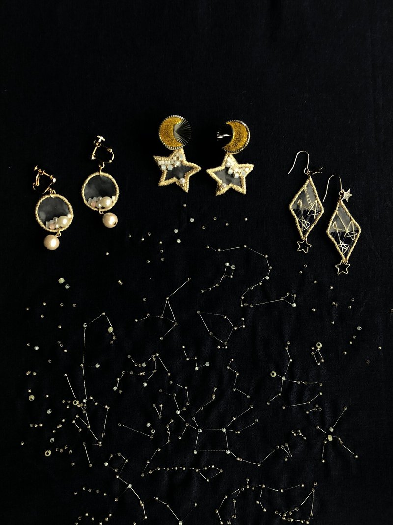 いつまでも縫い続けたい夜空の物語 12星座の刺繍アクセサリー 刺繍作家 Patterieのnote Note いつまでも縫い続けたい夜空の物語 12星座の刺繍アクセサリー 刺繍作家 Patterieのnote Note