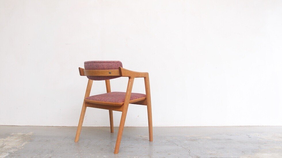 改めて紹介します、ISU-WORKSの椅子を。｜松本瑞木 木と農のある暮らし