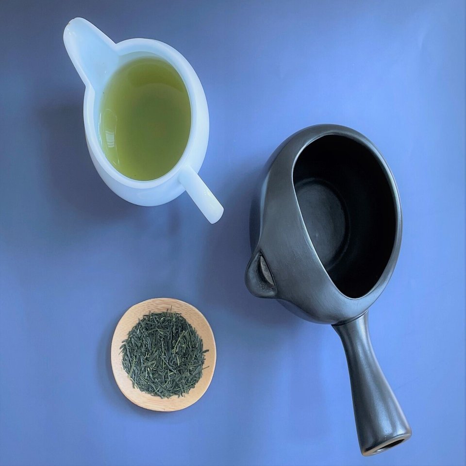 15年目の相棒〉 その作り手を訪ねる「常滑焼 オープン急須（黒