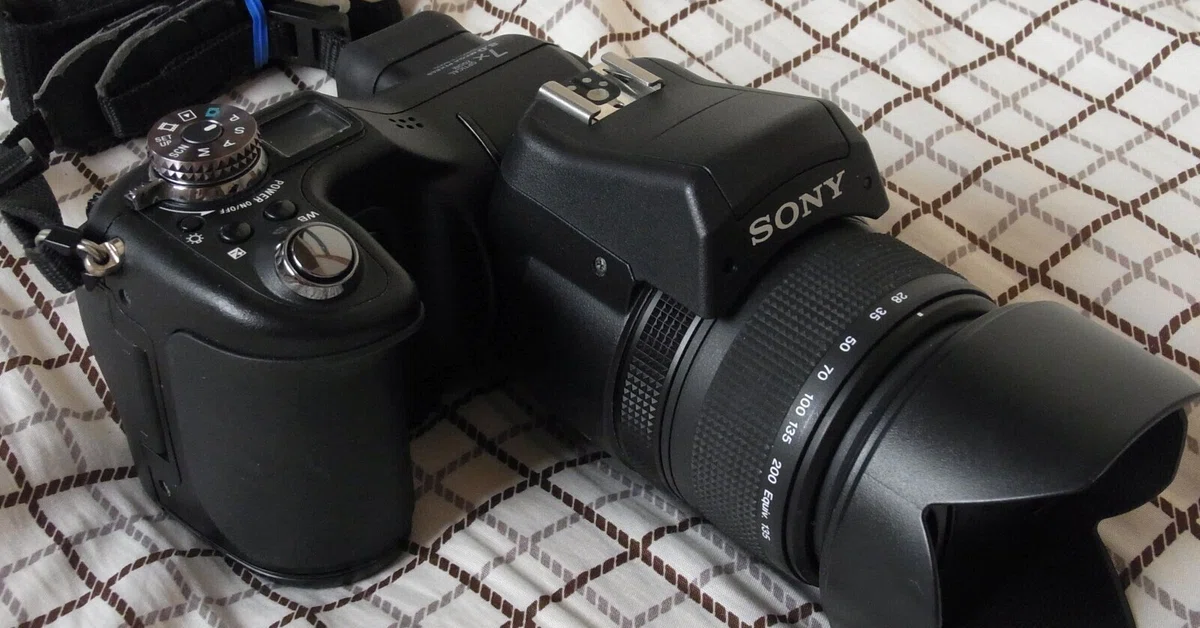 サイバーショットDSC-F828に、やりたいことと技術の限界を見る｜夢望庵 