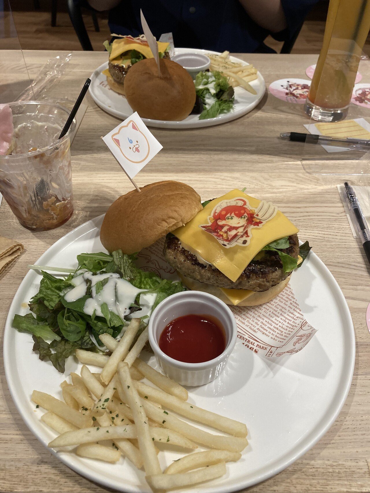 さくらみこのえりぃとかふぇに行ってきましたい焼き←笑
