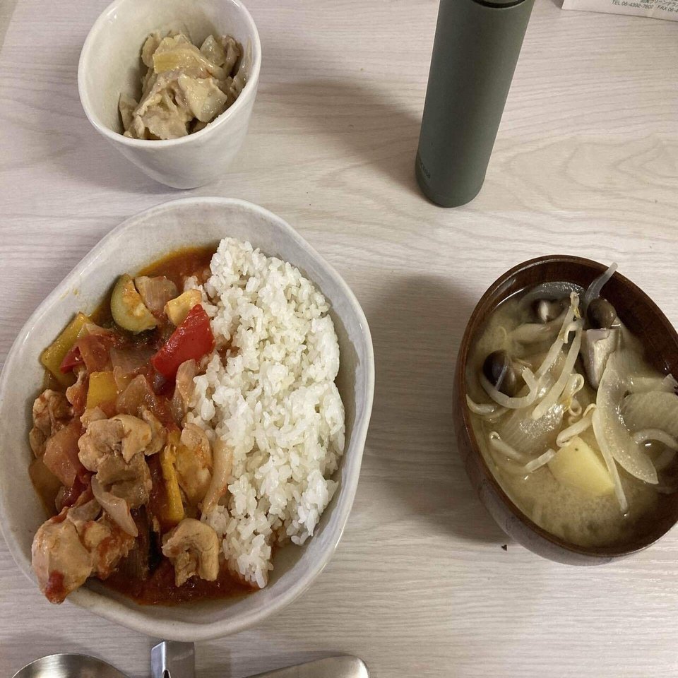 ホットクックで彩野菜と鶏肉のトマト煮を作りました Ryohei Note