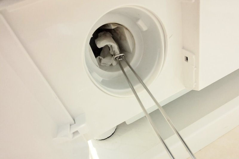 おそうじ 洗濯機の 糸くずフィルター 掃除に役立つ 100均 シリコーンたわし 無印 柄付きスポンジ がおすすめ 倉田 エリ 色彩ルームスタイリスト Note おそうじ 洗濯機の 糸くずフィルター 掃除に役立つ 100均 シリコーンたわし 無印 柄付きスポンジ がおすすめ 倉田 エリ 色彩ルームスタイリスト Note