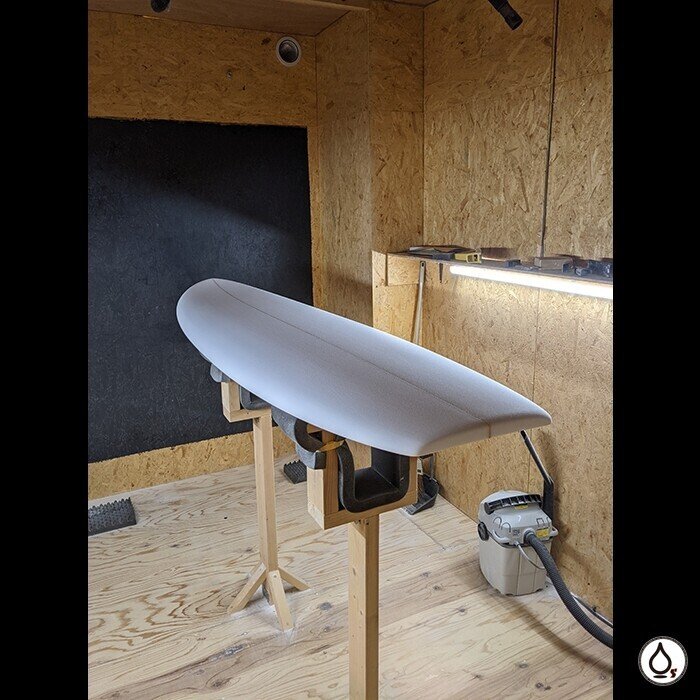 ATOM Surfboard 

anonymous mini simmons

https://atom.surf/anonymous_may2018/

#surf #surfer #surfing #trip #surftrip #shizuoka #japan #waters #サーフ #サーフィン #サーファー #トリップ #サーフトリップ #静岡 #日本 #atomsurfboard