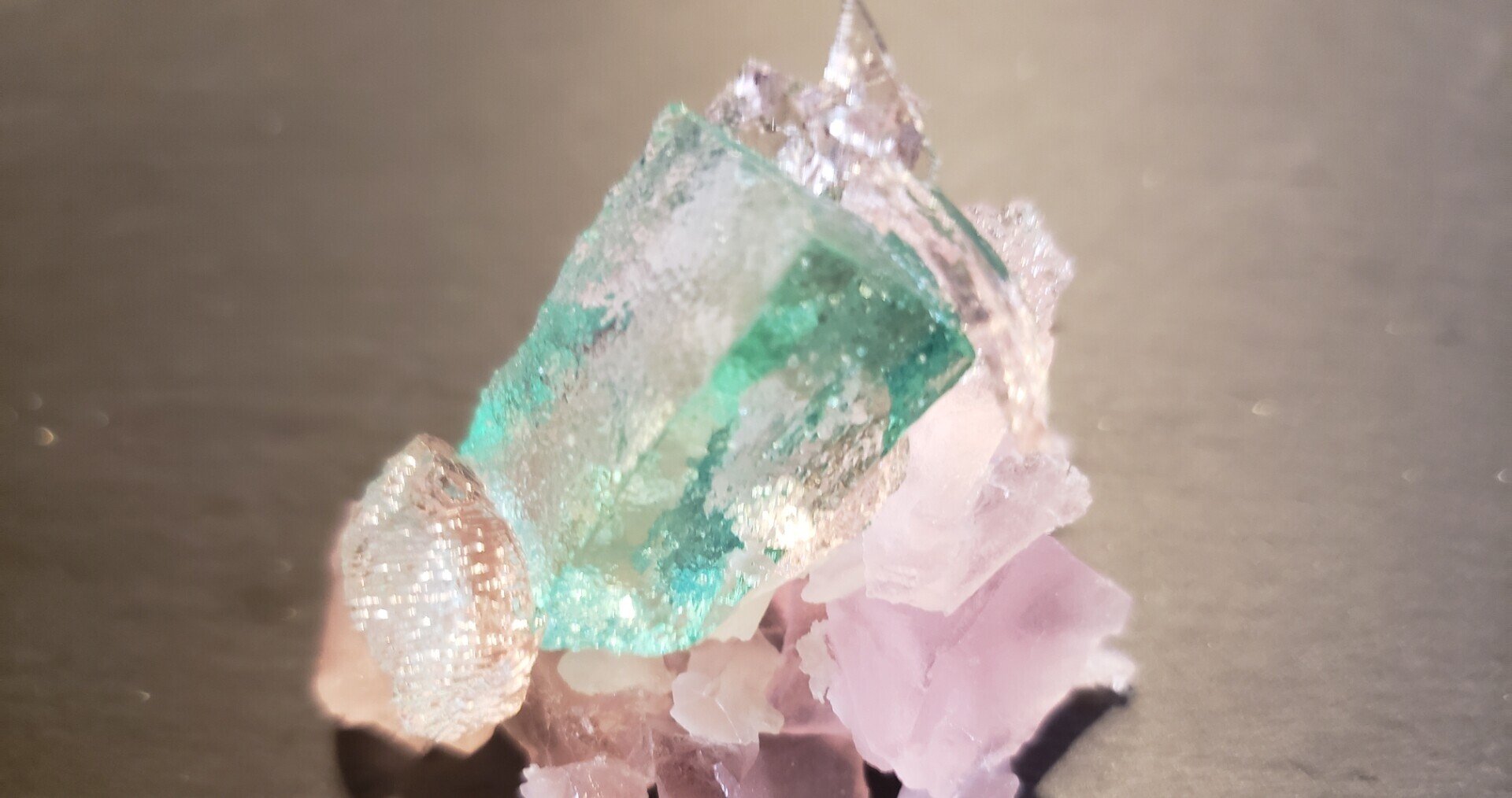 小学4年生の娘が夏休みの自由研究に鉱物お菓子作りました ファンシー手帖 Note 小学4年生の娘が夏休みの自由研究に鉱物お菓子作りました ファンシー手帖 Note