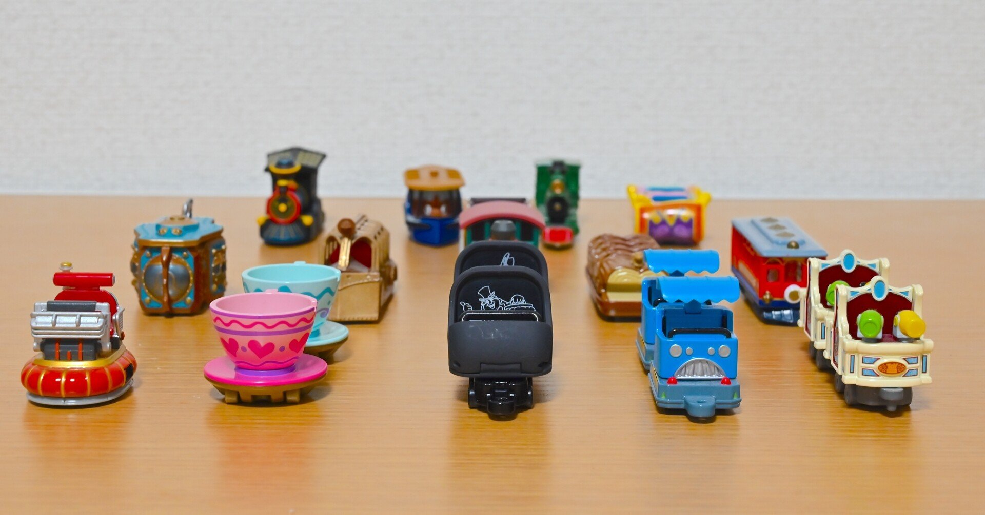 ディズニーリゾートのトミカ せんちめんたるなくらげ Note