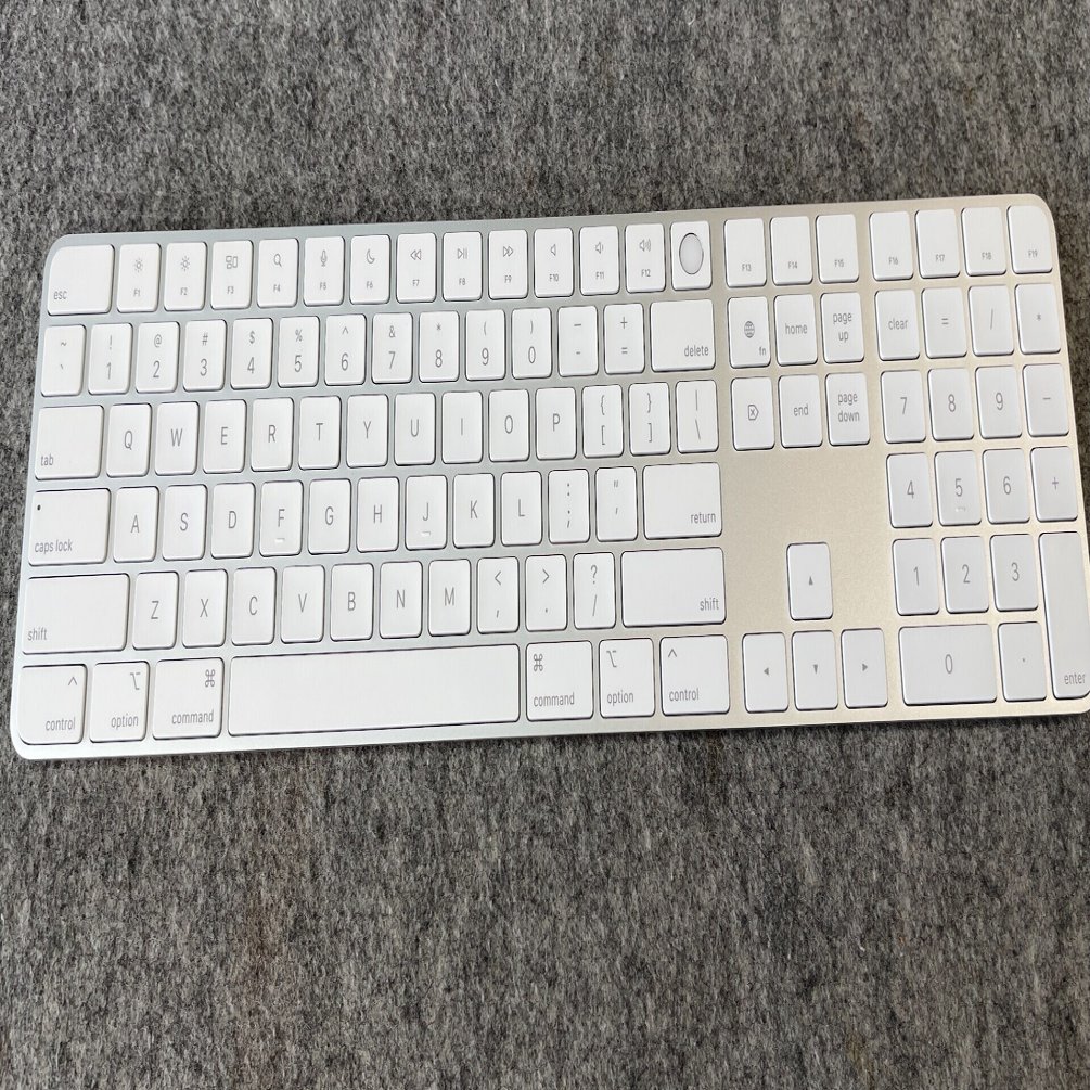 Touch ID搭載Magic Keyboardを購入｜penchi