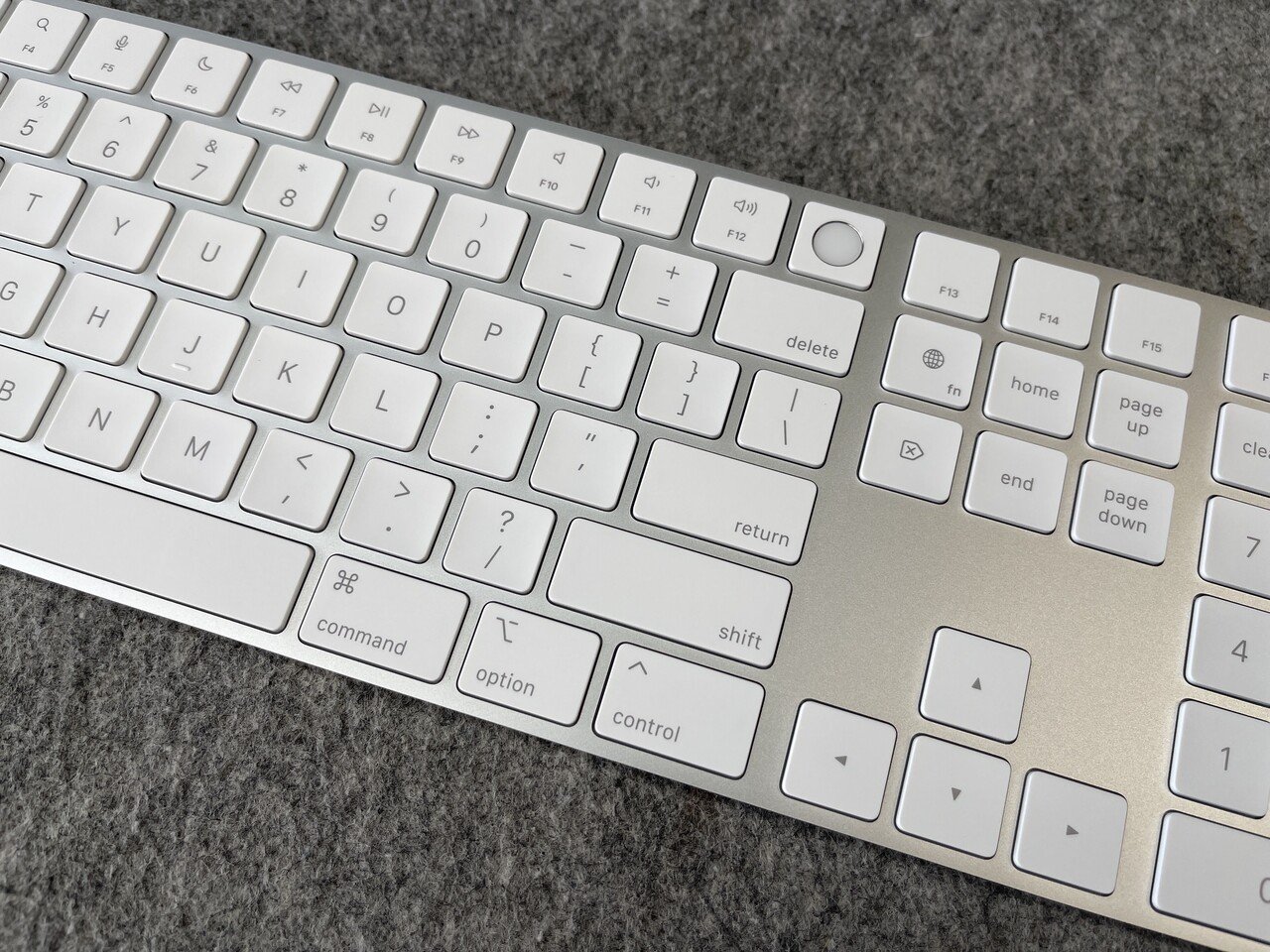 Touch ID搭載Magic Keyboardを購入｜penchi