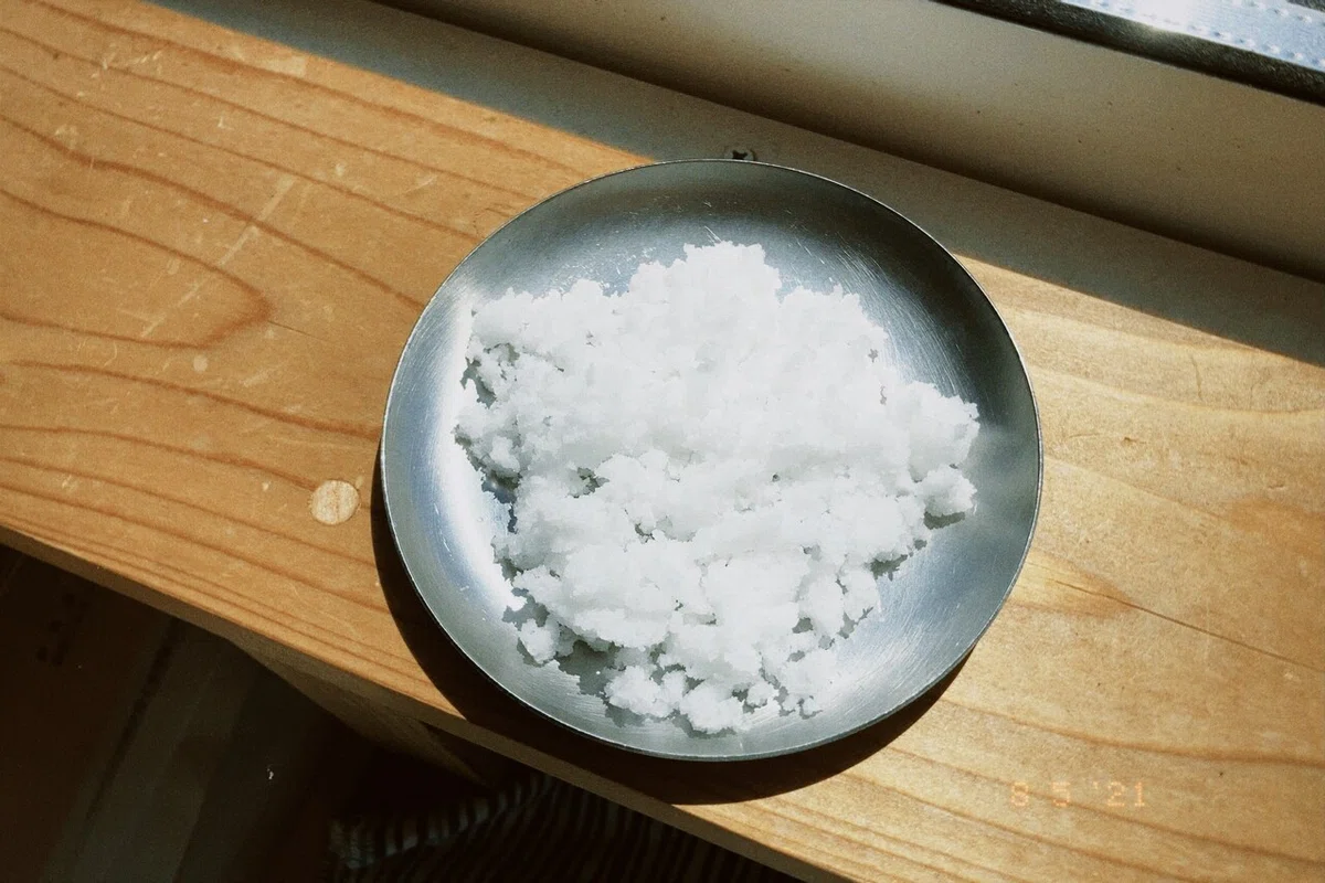 海水 から 塩 を 作る