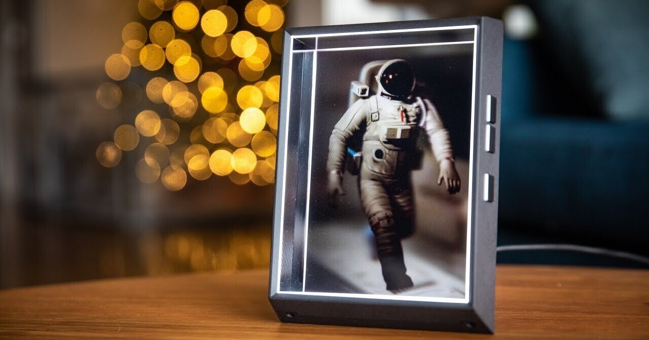 Looking Glass Portraitを買って自分の3Dキャラクターを裸眼で