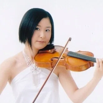 バイオリニストYUKI