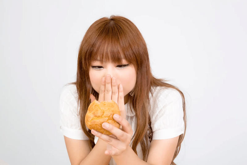 お菓子 女性