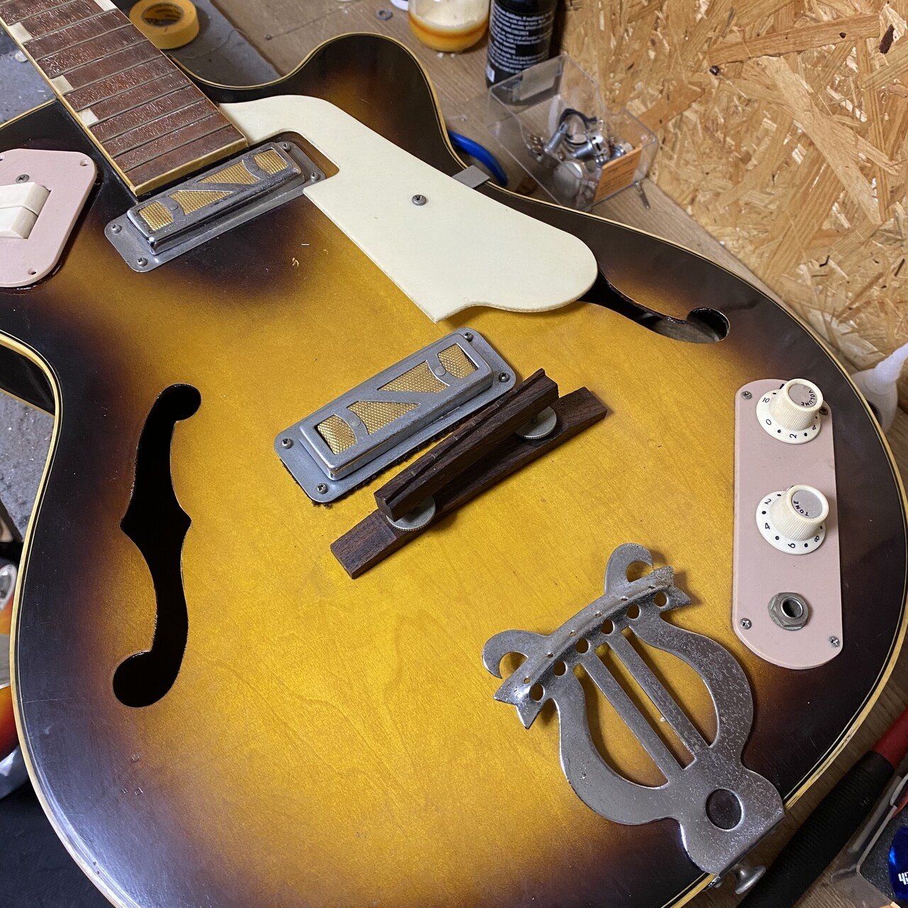 珍品！ビザールギター！ TEISCO EP-14