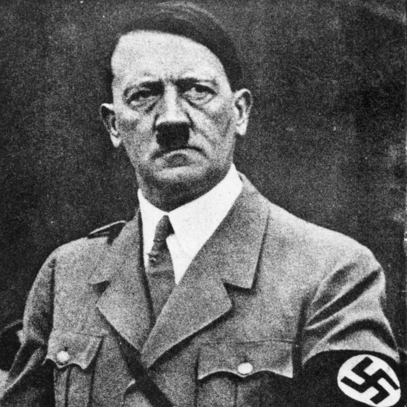 【素材３】ナチス党の総統ヒトラー