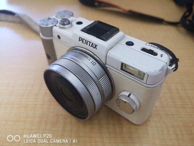 今でも色褪せない、かわいいカメラ「PENTAX Q」｜みずにゃんのくうねる 