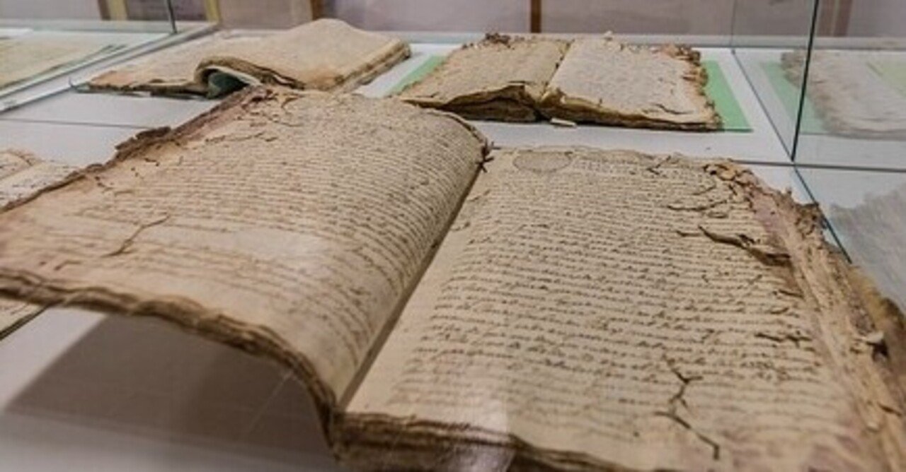 紙を泳いで古本を味わう 垂直居士 Note