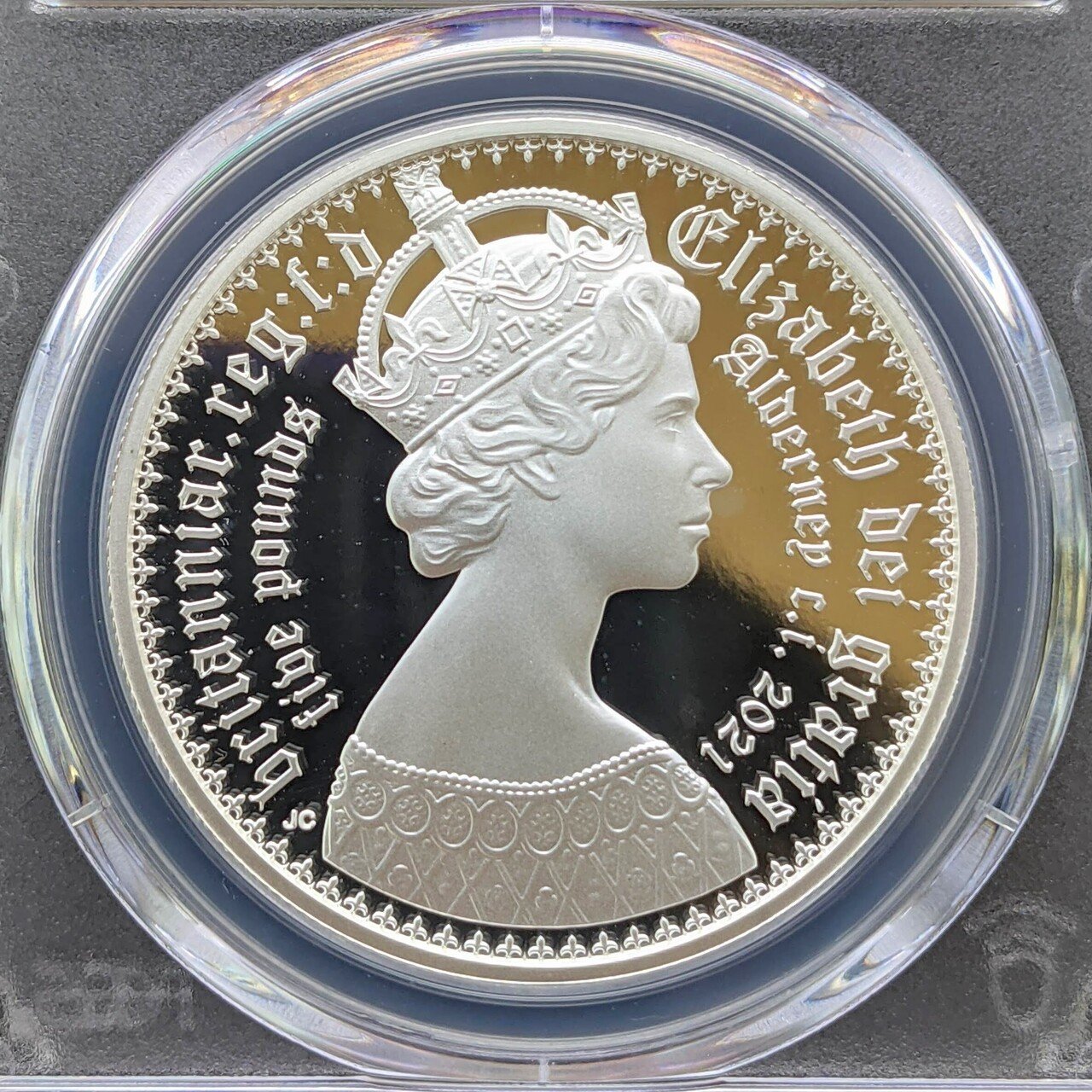 2021年 オールダーニー £5 銀貨 New Gothic Crown1枚のみ 2021年 オールダーニー £5 銀貨 New Gothic Crown1枚のみ 2021年