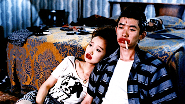 ミステリー・トレイン」の最後に流れた映像は？｜Small World