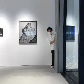 とも