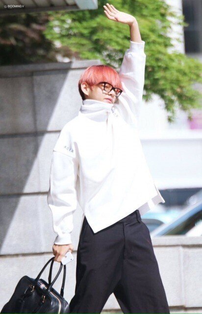 BTS テテの私服がオシャレで好き｜en_asakawa