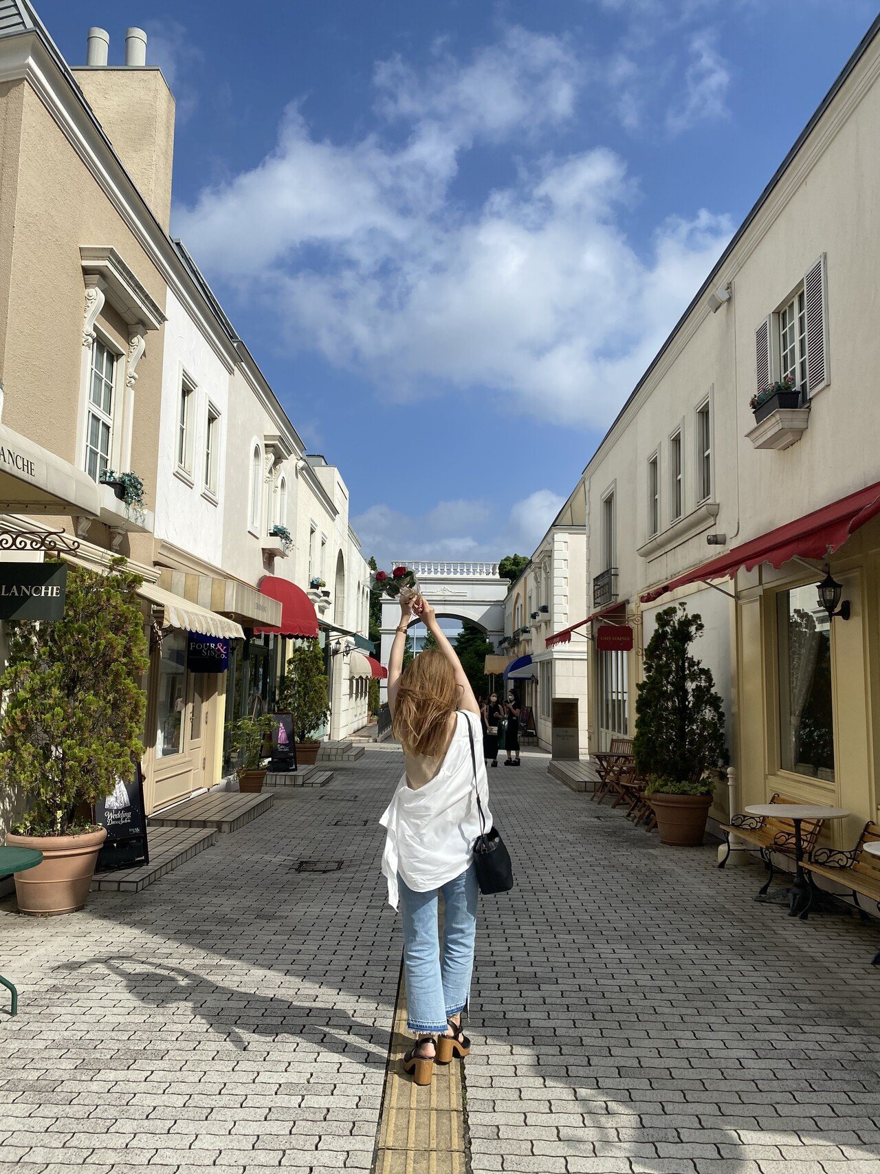 Sixtonesのmv撮影地 アニヴェルセル東京ベイに行ったら最高だった件 こいしちゃん Sixtones応援垢 Note