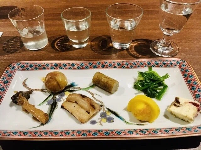 八寸が好き。外食の魅力が凝縮されたワンプレートの世界｜クリーミー