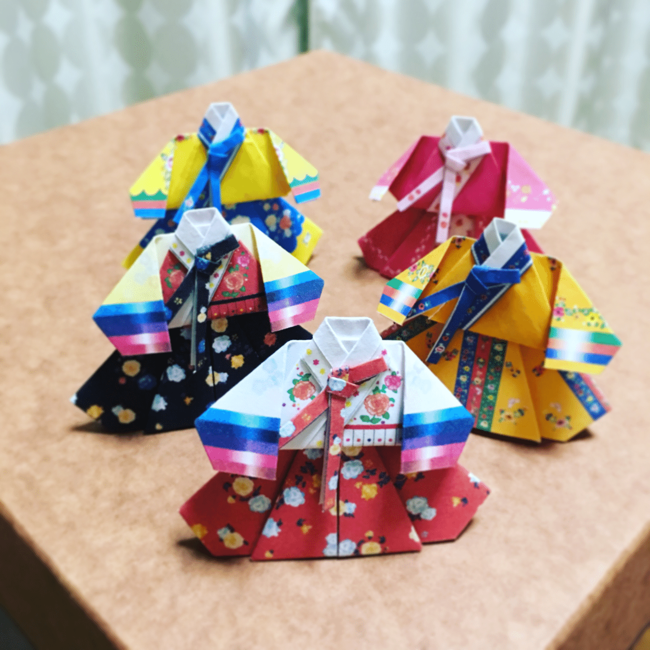 私が折り紙 韓服 ではなく折り紙 ちょごり と名づけたワケ みりょん チョゴリの人 Note