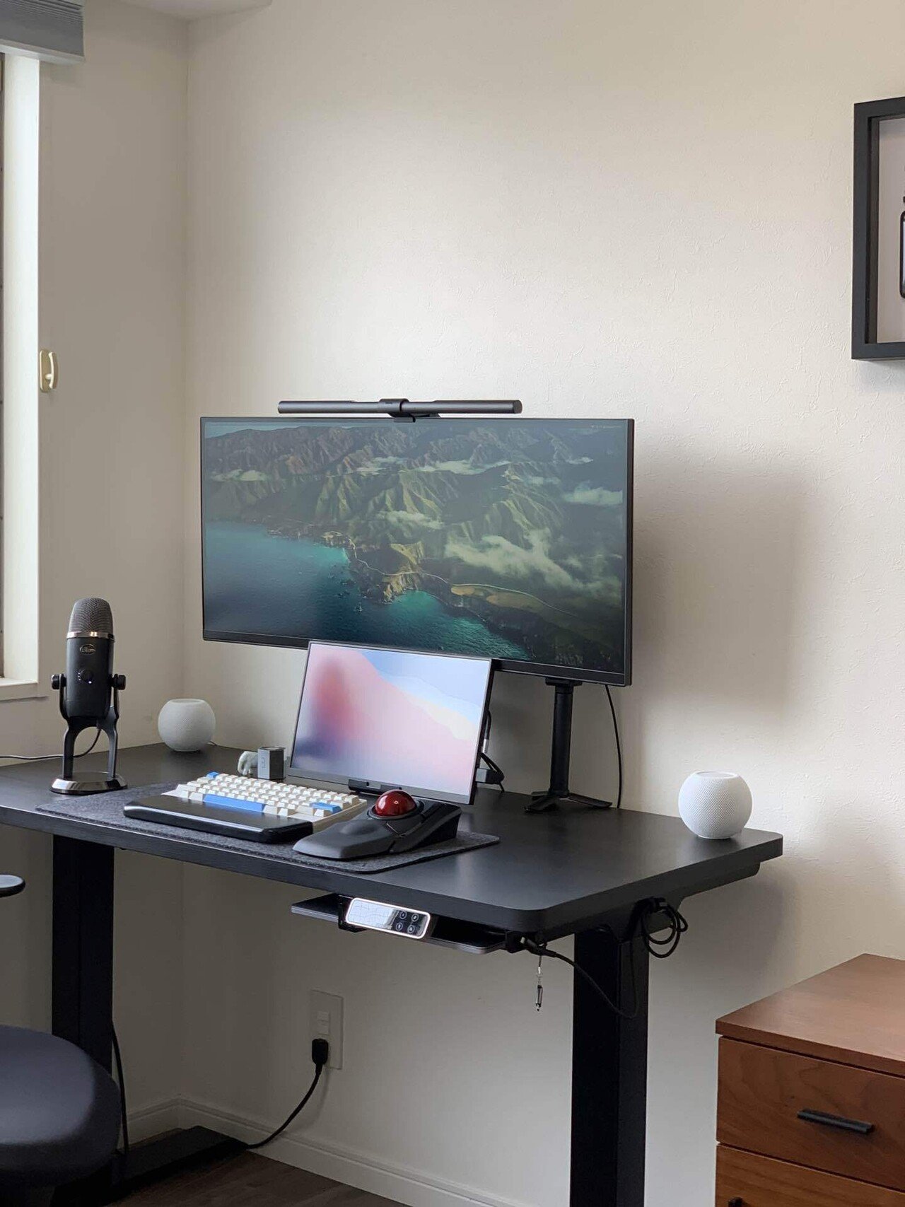 在宅ワーク2年目デスク環境｜ginbear