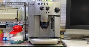 中古 デロンギ 全自動コーヒーメーカー ESAM1200SJ マグニフィカ