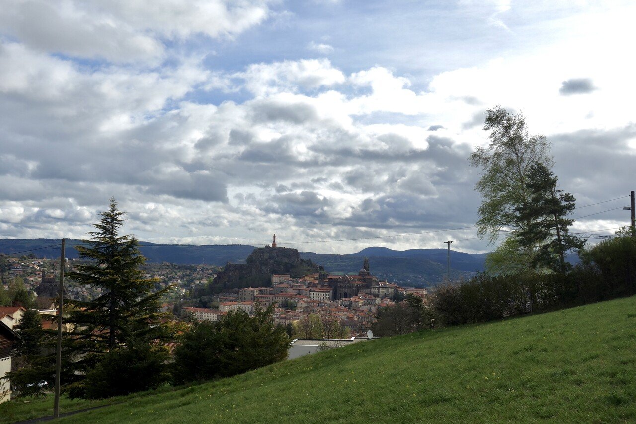 ルピュイの道の歩き始め のりまき Note ルピュイの道の歩き始め のりまき Note